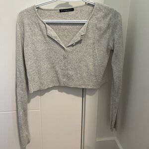 Long sleeve cropped brandy Melville top
